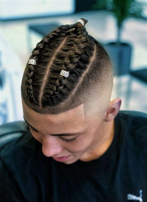 +18 Ideas de trenzas para hombres con estilo